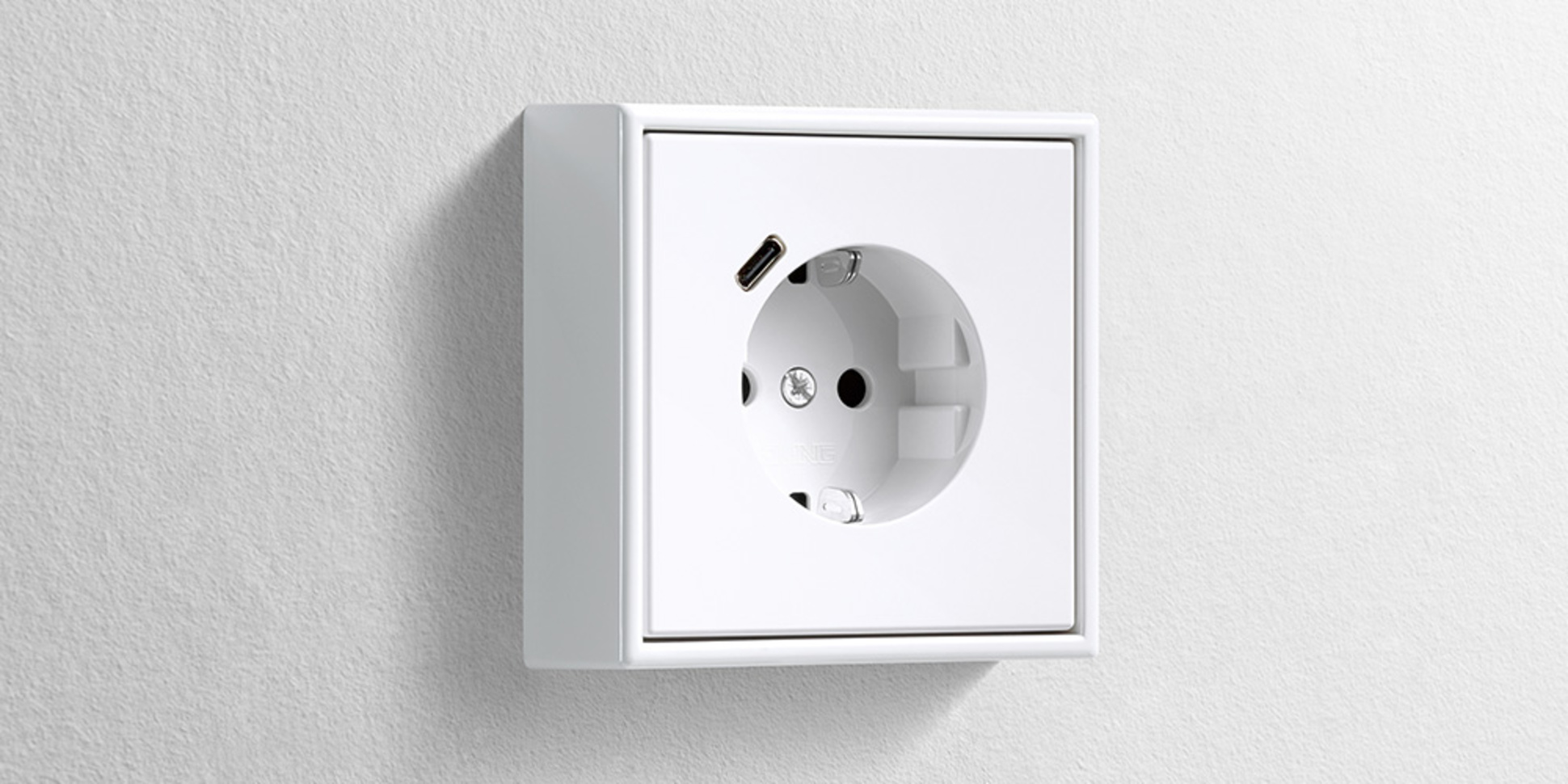 Erweiterter Anschlussraum für die Nachrüstung bei Elektro Weis GmbH in Buchen-Hettingen