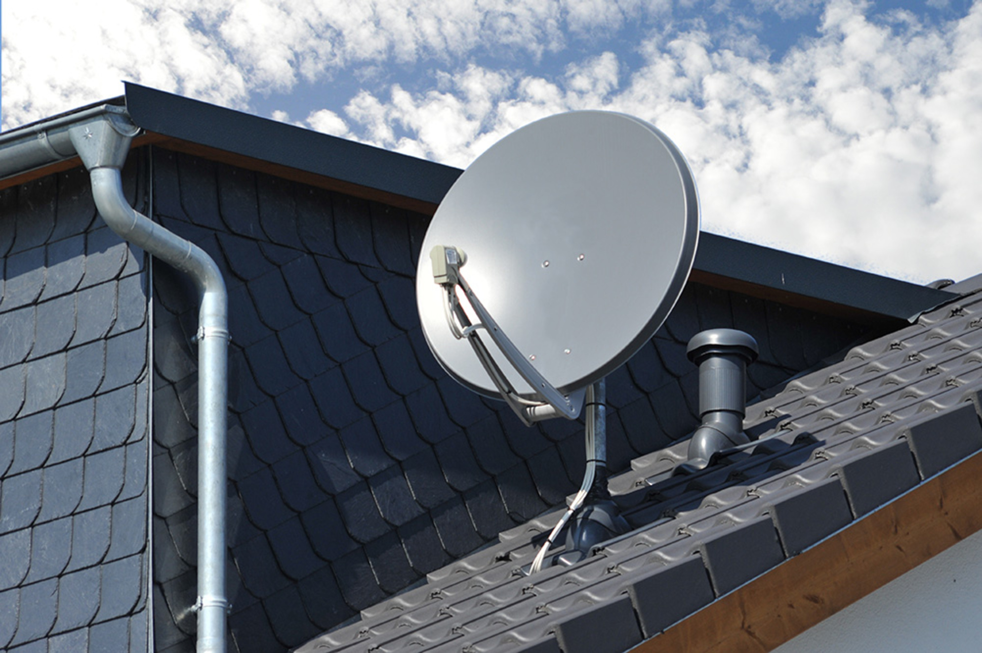 TV-Empfang bei Elektro Weis GmbH in Buchen-Hettingen