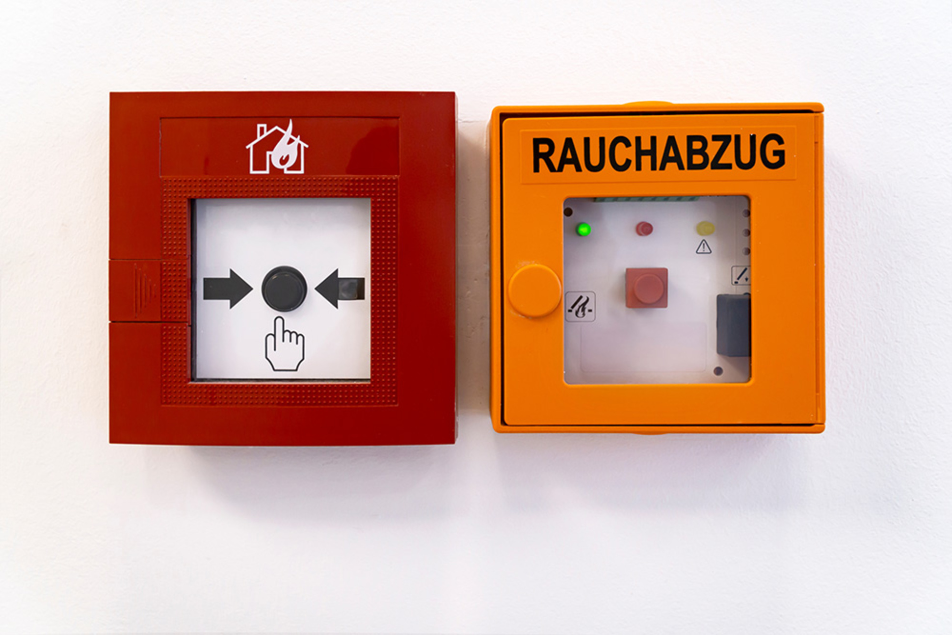 Rauchwärme­abzug bei Elektro Weis GmbH in Buchen-Hettingen