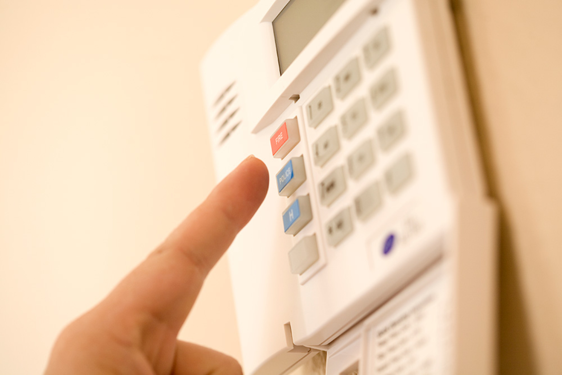 Sicherheit bei Elektro Weis GmbH in Buchen-Hettingen